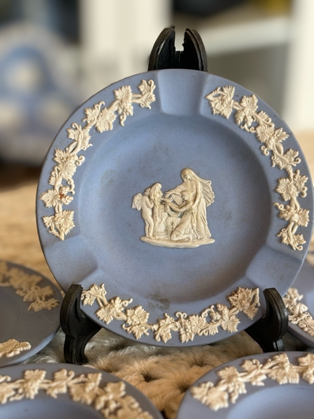 Wedgwood Blue Jasperware Decorative Ashtrays- Set of 5 - Picture 2 of 5